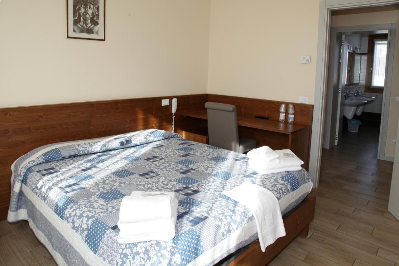 Castello Di Godego Azienda Agrituristica Ai Prai מראה חיצוני תמונה